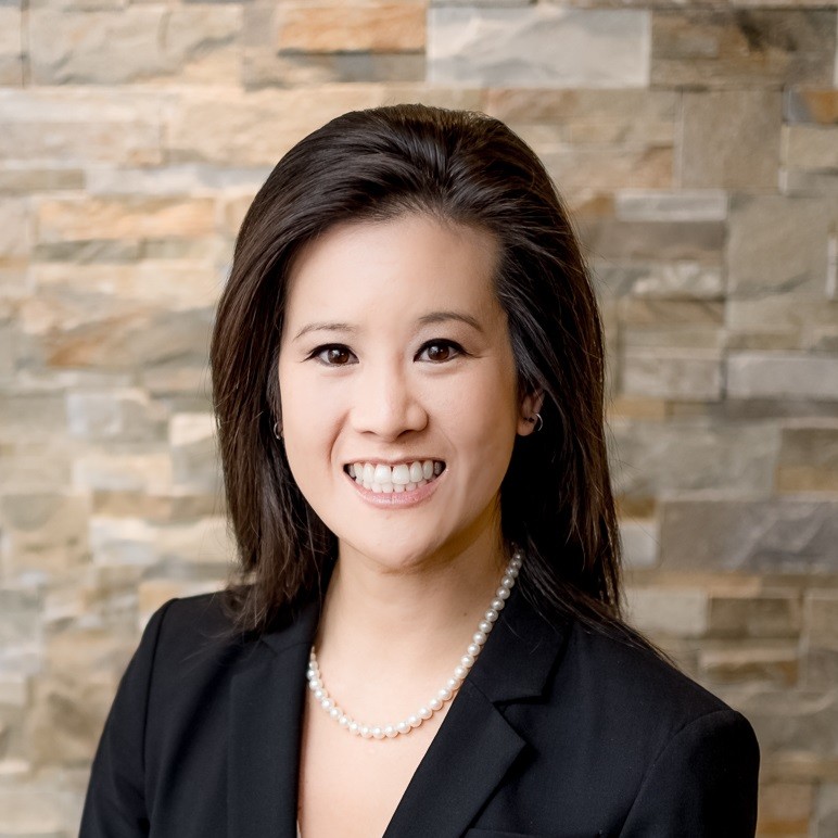 Dr. Stephanie Woo, DC, MBA
